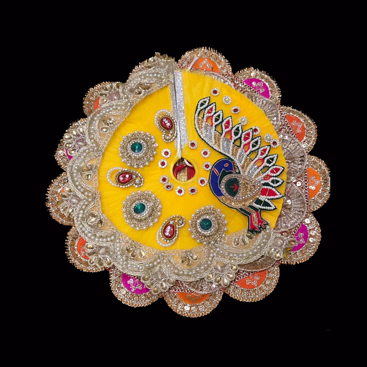 Yellow Peacock Feather Scallop Poshak